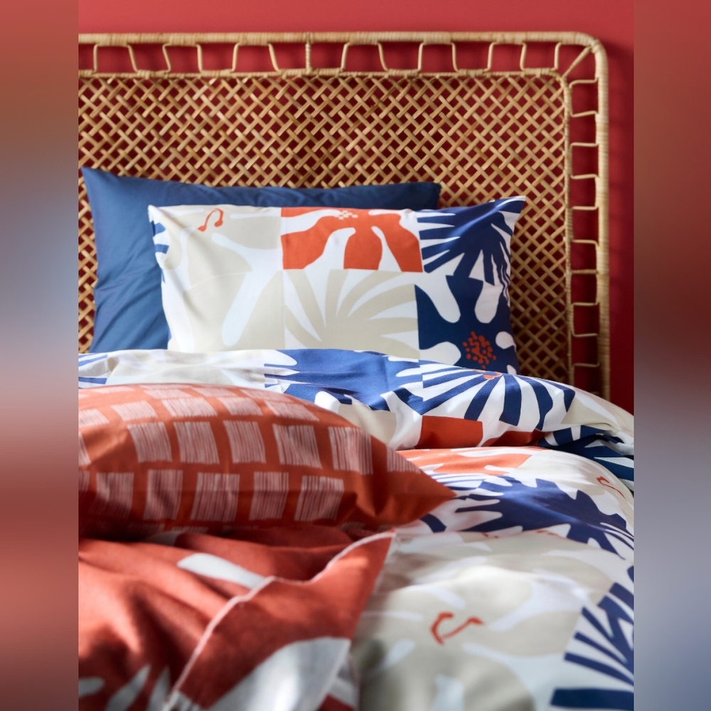 IKEA Duvet Cover 2 Pillow Case Set w/ Bold Blue, Red, Cream design! Full/Queen - Picture 2 of 5